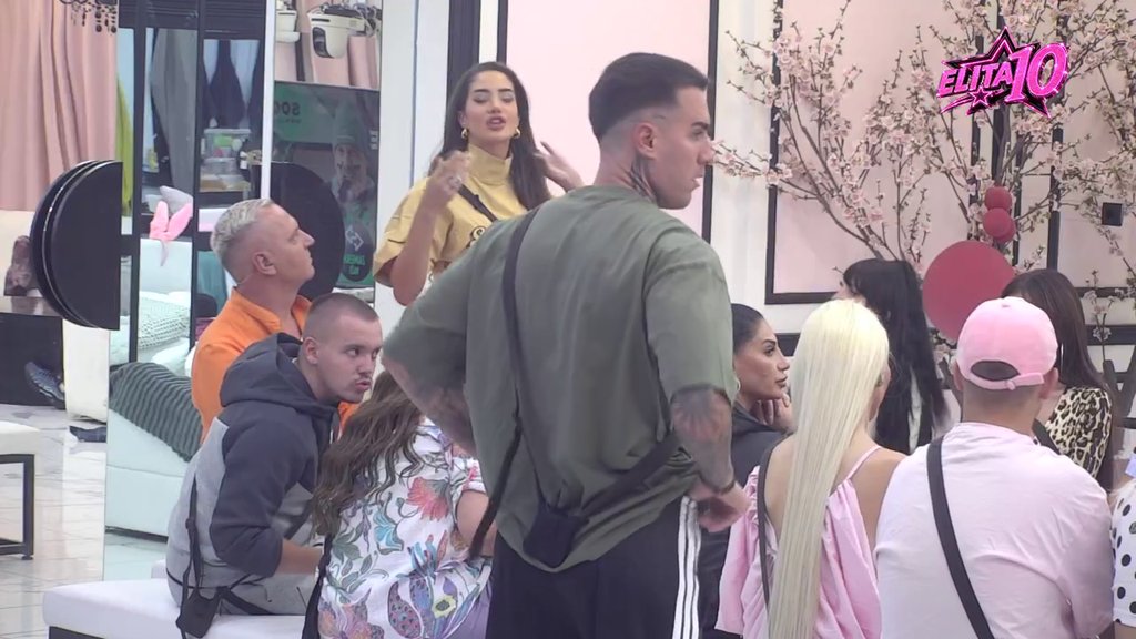 U prekidu sa Gastozom otišla je kod Cara, a ne... Mateja i Miljana smatraju da Anđela nije naivna i da sve planski radi! (VIDEO)