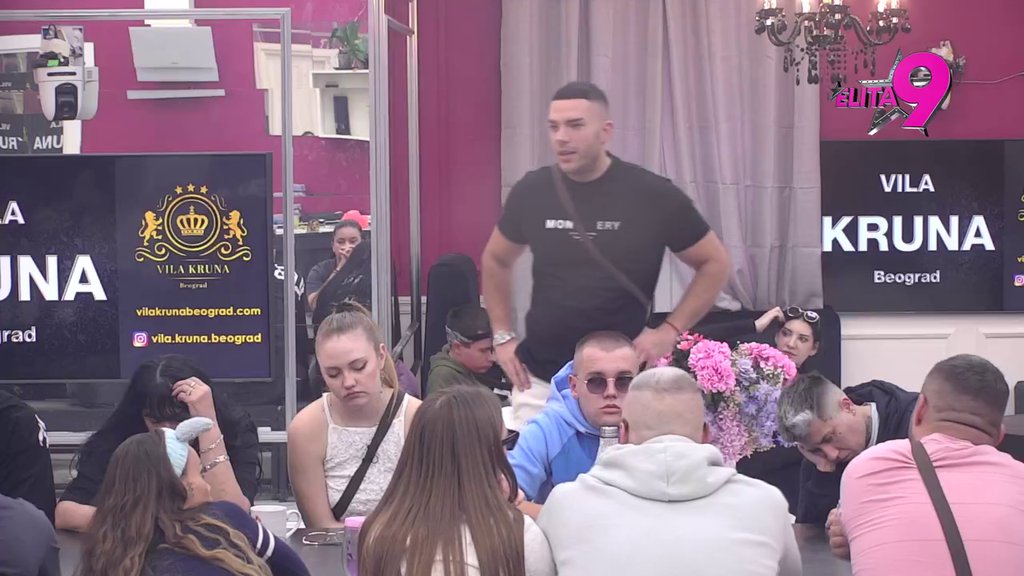 TI SI NAJNEBITNIJA OSOBA U RIJALITIJU OVE SEZONE! Anđelo ne ostavlja Miljanu na miru, ona izgorela kao licna! (VIDEO)