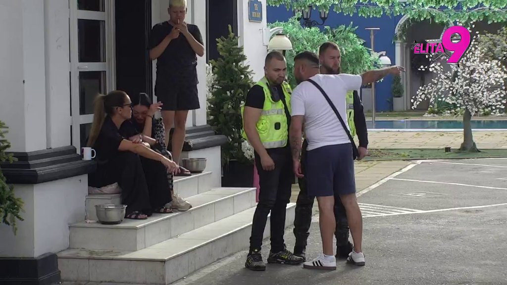 HAOS EPSKIH RAZMERA! Maja urliče i plače na sav glas, Asmin joj poručio: Raskidam s tobom, idem na Rajsko na pet dana! (VIDEO)