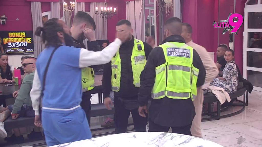 TI SI KVAZIMODO, A NE MOJSIJE: Bora i Miladin zatresli zidove Bele kuće svojom svađom, obezbeđenje napravilo ŽIVI ZID!  (VIDEO)