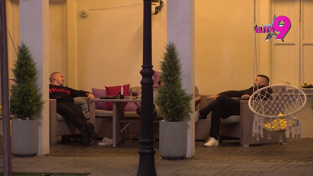 Alibaba i Dača sve vreme pričaju u šiframa o STRAHU, pa opleli po Zorici Marković: Ne može moje ime da iskoristi za svoja go*na! (VIDEO)
