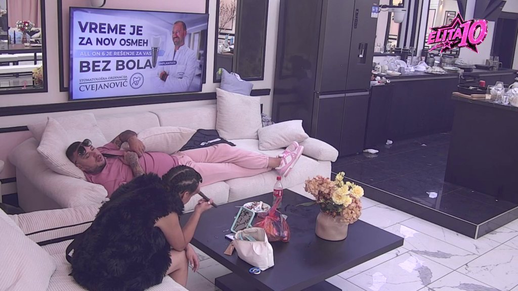 Radojka spremna da bude rijaliti superstar: Već ima plan kako će da se nosi s popularnošću nakon Elite, Caru otkrila detalje! (VIDEO)