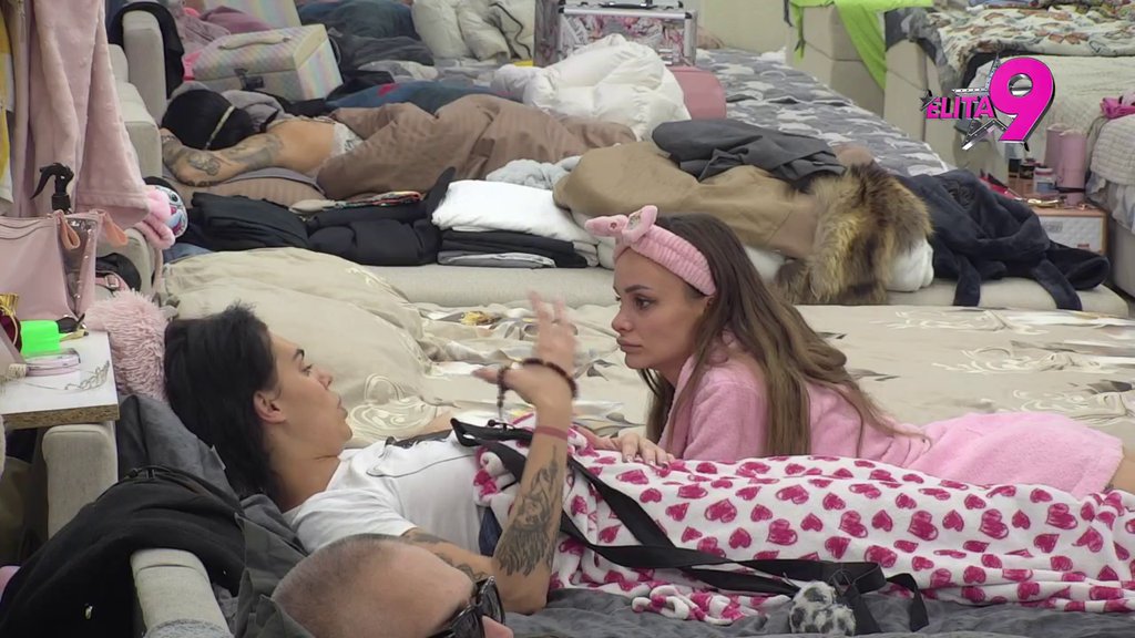 Nećete verovati koliki je Alibaba folirant: Mina sklopila kockice i sve provalila, otkrila detalje njegove prljave igre! (VIDEO)