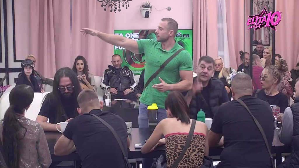 Ne štedi reči! Mahir napljuvao učesnike Elite: 80 odsto vaš mi je BEZLIČNO, karakteri su vam... (VIDEO)