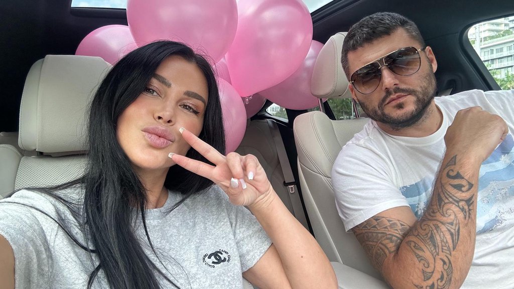 POVOLJNO PRAVIM ZVEZDE! Stanija urnisala Ahmiće i Durdžiće: Pošaljite muža u Majami, nek ponese pare, ali bez oca Mukija da broji koliko je pojeo, popio i potrošio!