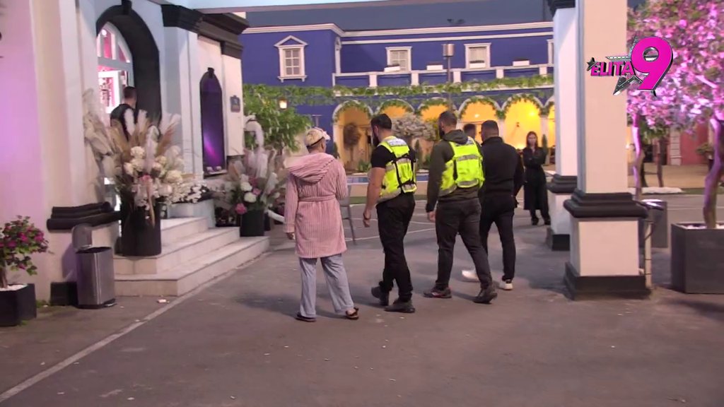 Hitno obraćanje u kameru: Uroš Stanić pozvao majku da tuži Alibabu, on nastavlja da ga urniše! (VIDEO)