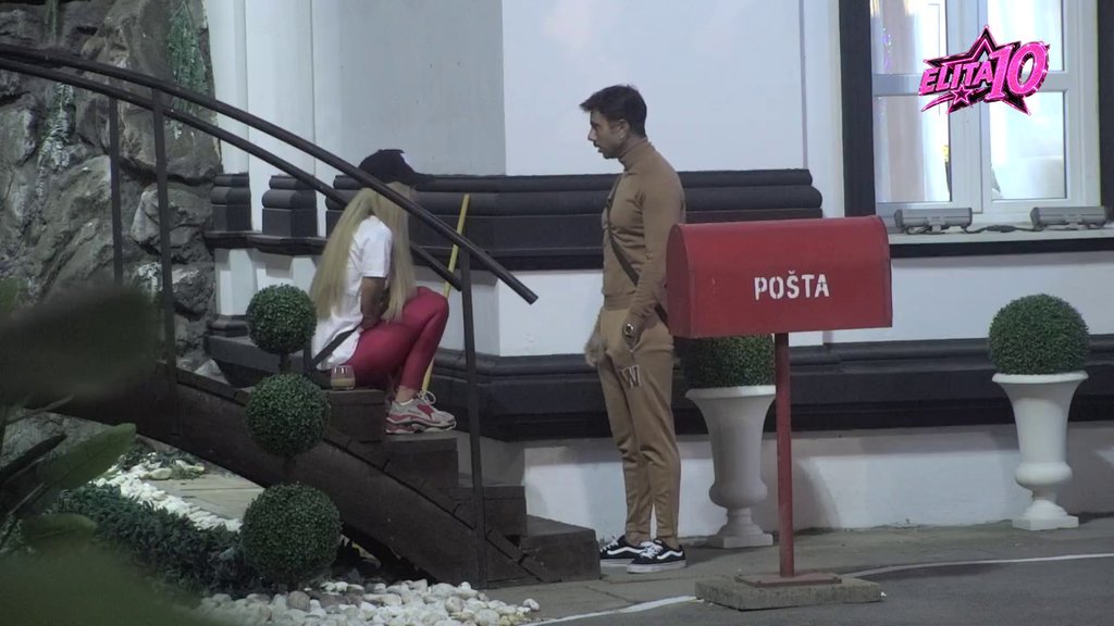 Kao da sam 10 godina bila sa tobom: Aneli preko glave da se nateže sa Đukićem, nikako ne nalaze zajednički jezik! (VIDEO)