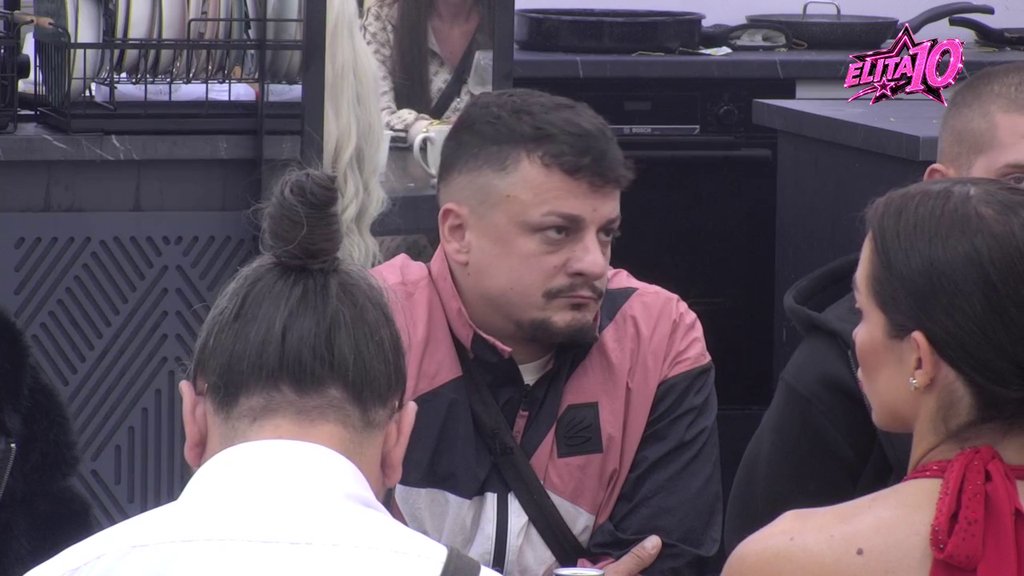 IMA POGAN JEZIK! Lepi Mića odlučio da im saspe sve u lice! (VIDEO)