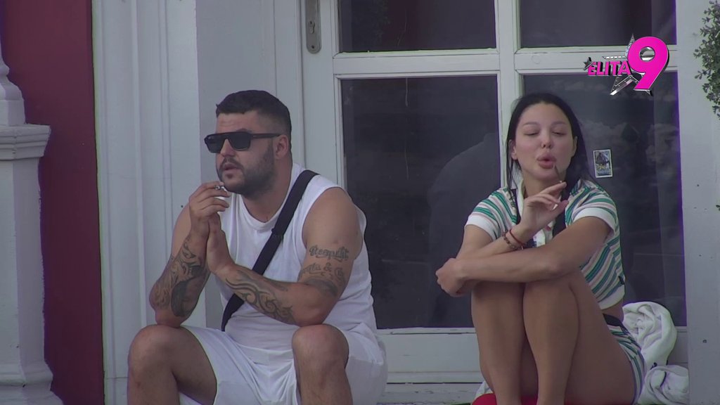 NOVA TURA PONIŽENJA: Maja ponovo srozala Asmina, razglasila da ima MALI ponos, udarila na njegovu muškost kao nikada do sad! (VIDEO)