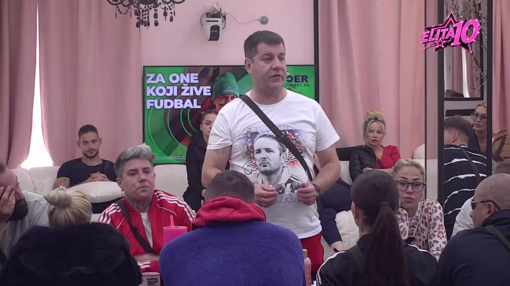 Đukić je umro, ali niko mu nije javio, a Aneli je PENZIONER, a bila je Šakira! Uroš izrešetao ljubavni par, oni ostali bez reči (VIDEO)