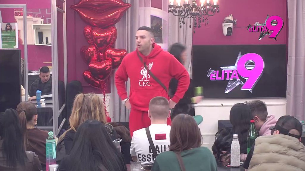 Ponovo je oduvao! Janjuš priznao da ne gaji emocije prema Kačavendi, Aneli ga MATIRALA pitanjem, Mikiju se sada raščistio put?! (VIDEO)