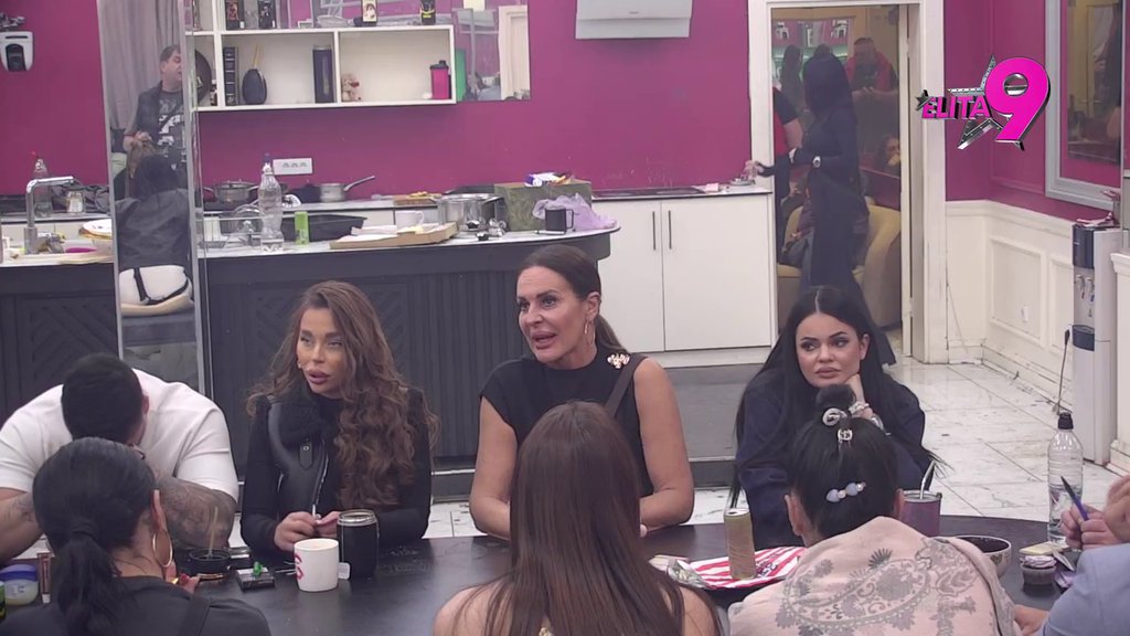 Ovde si donja, da je to strašno: Ivan Marinković dao svoj sud o se*su Kačavende i Janjuša, pa priznao: Time što si štitio Milenu... (VIDEO)