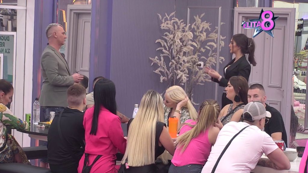 Veliša ih više ne podržava?! Anđela i Gastoz u totalnom rasulu nakon čestitke njene porodice, ovo ih brine!  (VIDEO)
