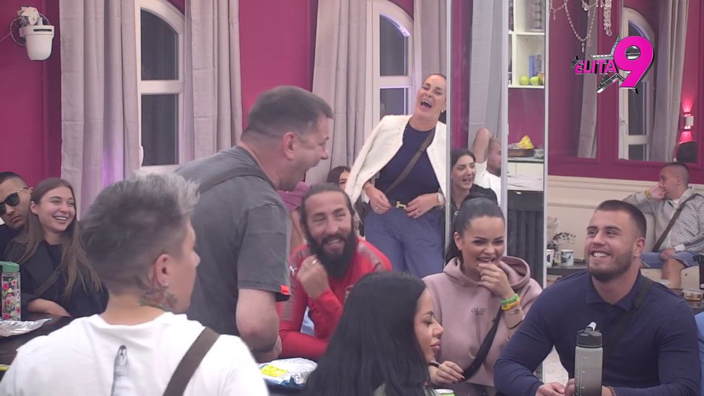 Isplivava sve na površinu: Sofija priznala da joj je Dane poslao intimnu fotografiju, Terza je demolirao spred svima (VIDEO)