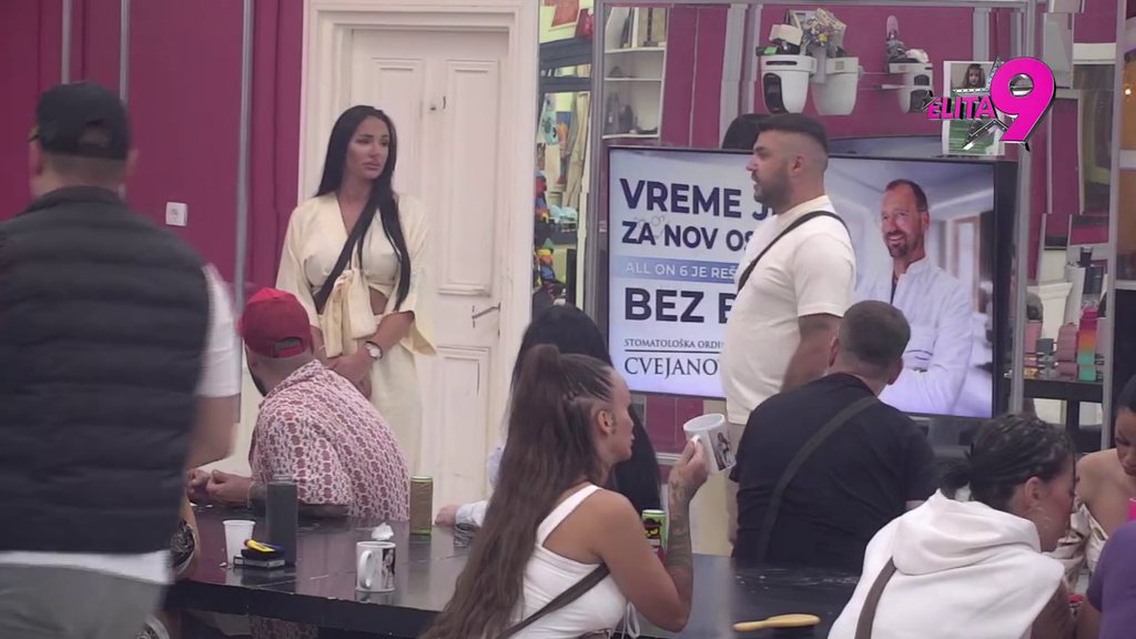 TOTALNI PAD DUŠICE ĐOKIĆ:  Voditelj je saterao u ćošak pa priznala da je radila u Tetovu, iznela nove detalje! (VIDEO)