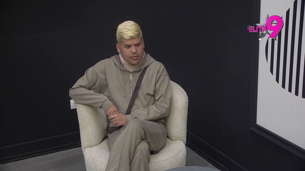 NEMOĆAN JE I NE MOŽE DA GLEDA ANELI SA DRUGIM MUŠKARCEM: Uroš izneo svoj sud o Lukinoj sujeti, pa se dotakao Mininog i Viktorovog odnosa! (VIDEO)