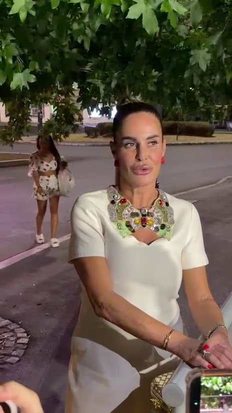 Biće žestoko u Narod pita?! Pogledajte kako je protekao prvi susret Kačavende i Sofije pred ulazak u studio (FOTO+VIDEO)