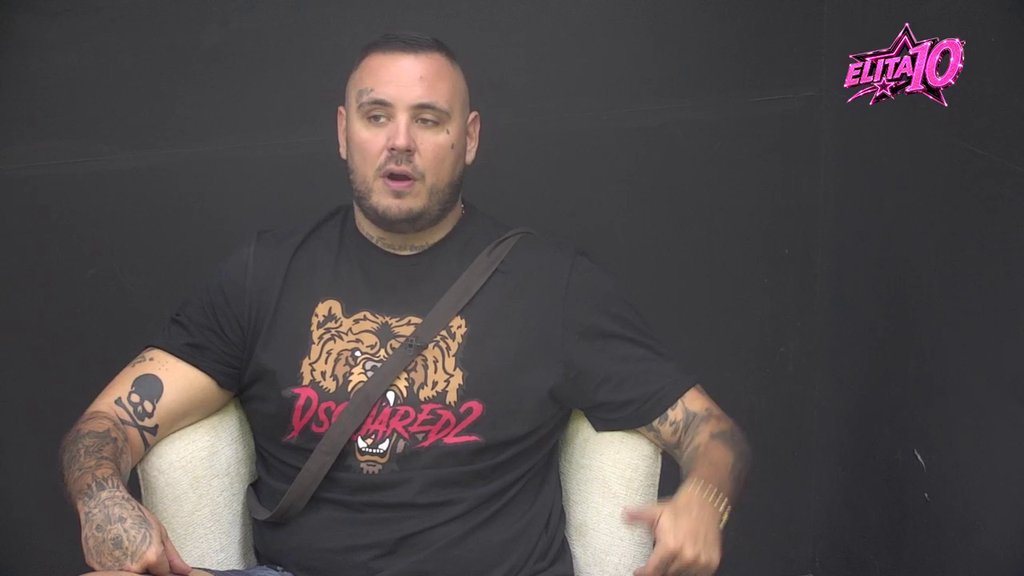 Car unakazio družinu s kauča: Glavne frajere Elite 10 oblatio za sva vremena, pa priznao da ga je Karić razočarao! (VIDEO)