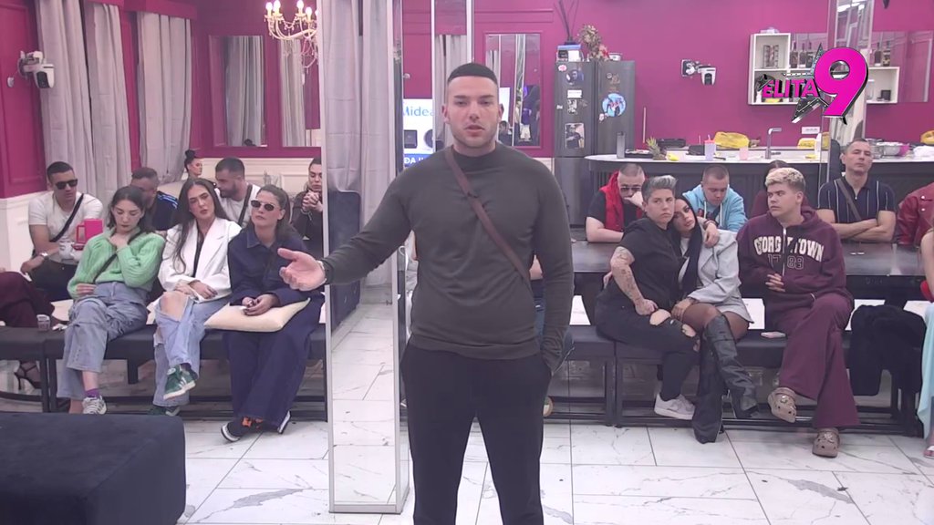 Želim da dođe do veridbe i svadbe: Anđelo brutalno unakazio Luku i Anitu, otkrio zbog čega je ona bez njega dotakla samo dno! (VIDEO)