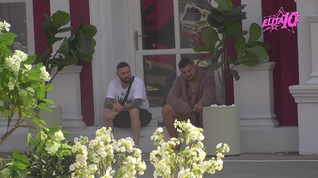 Žestoka pljuvačina po Đukiću! Ša i Terza razvezali jezike: Filip ih zbog odnosa sa Aneli iz dana u dan sve više šokira! (VIDEO)