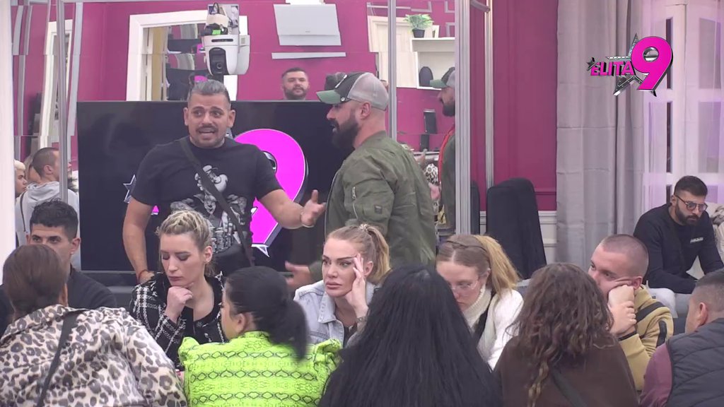 MOJ KU*AC NE BIRA I NEMA OČI!  Luka pokušava da vrati Sitino dostojanstvo i da je opere od prljavih radnji: Asmin mu jednim potezom zapušio usta (VIDEO)