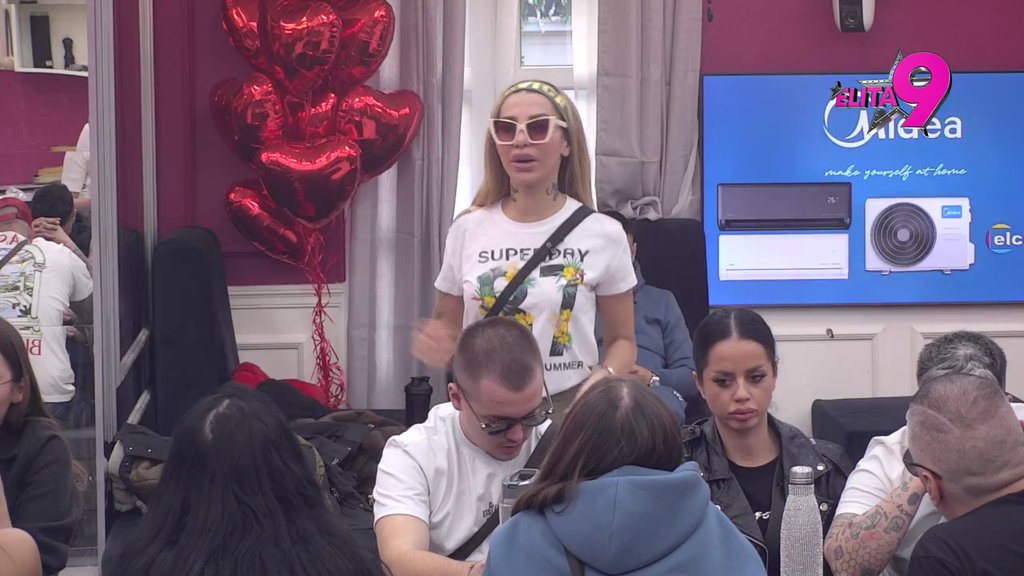 Boginja ima ozbiljan želudac: Lagano guta svakodnevna Filipova poniženja, Janjuš joj očitao lekciju! (VIDEO)