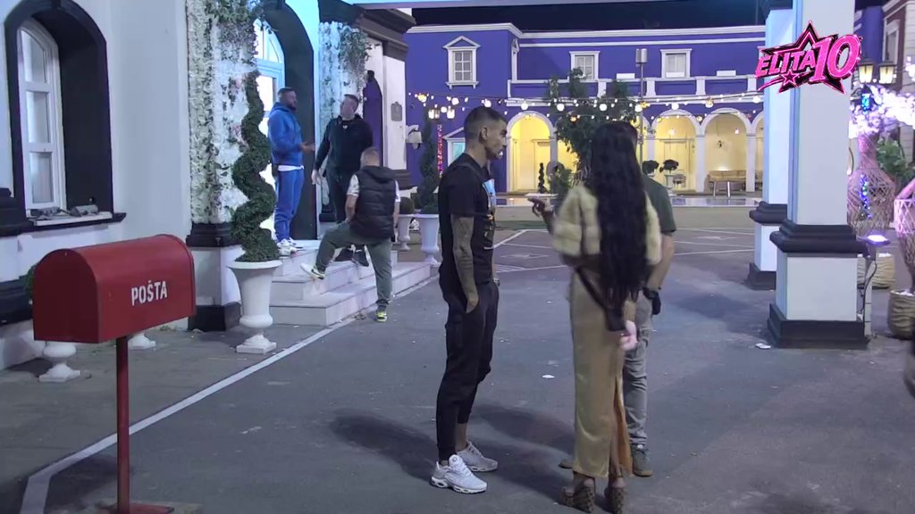 Haos u dvorištu! Poršelina zamerila Žarku bliskost sa Sanjom: Smeta mi tvoj... (VIDEO)