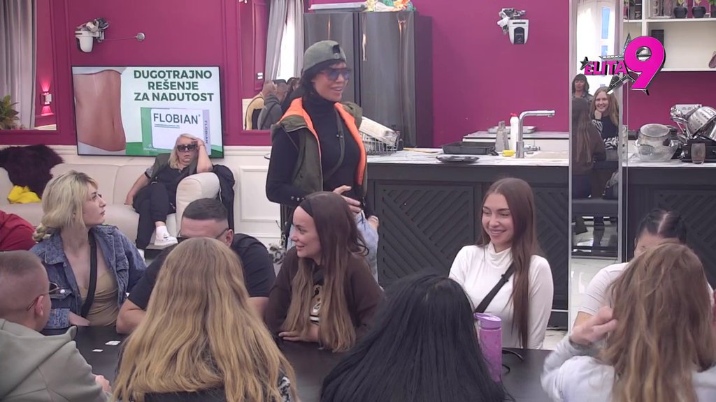 OSTAO SI ZALEĐEN U VREMENU MAŠE I MEDE! Maja ne odustaje od uništavanja Janjuša, Asmina ponovo postavila na svoje mesto (VIDEO)