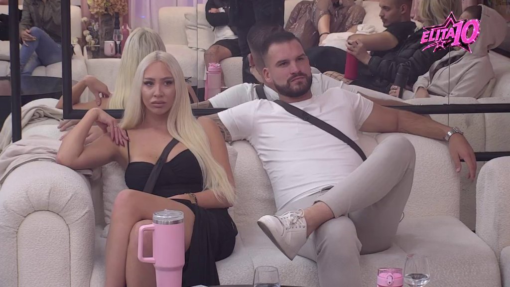 Osmakčić udara ispod pojasa: Prozvao Cara zbog toga što nije sačuvao porodicu, on mu odgovorio najbrutalnije do sad: Žena je ovde bila trudna, ostavio si je (VIDEO)