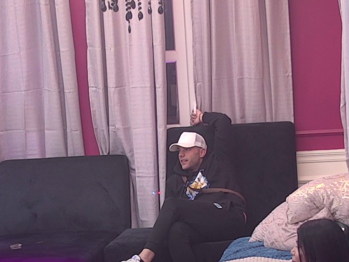 MASKE SU PALE! Razotkriveni novi detalji odnosa Janjuša i Kačavende: Posle doručka pravo na s*ks (VIDEO)