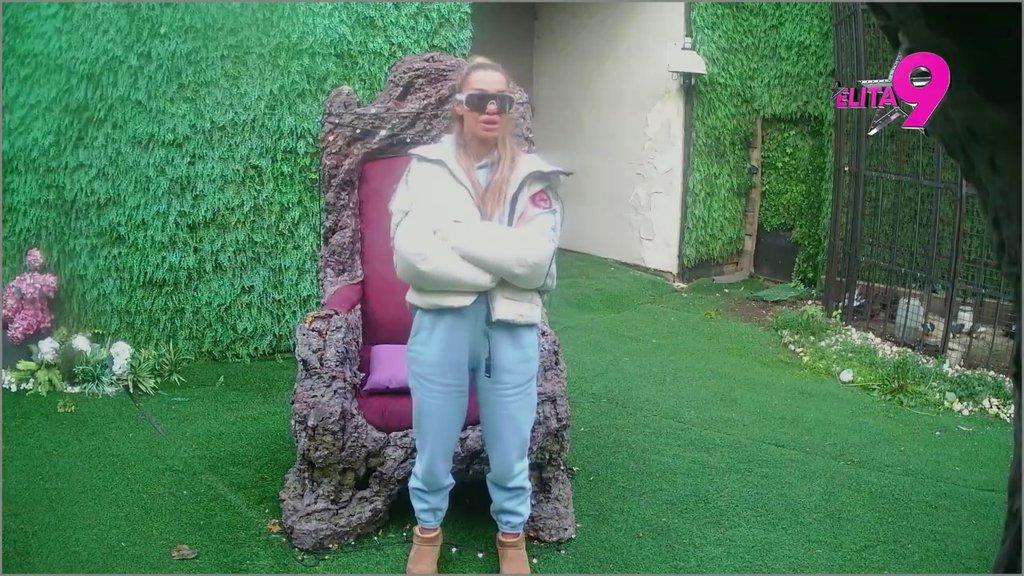 Oštećuje Aniti mozak, čeka tortu i mafine! Aneli uništila Luku, pa otkrila šta oseća prema Asminu: Poželim da ga zagrlim! (VIDEO)