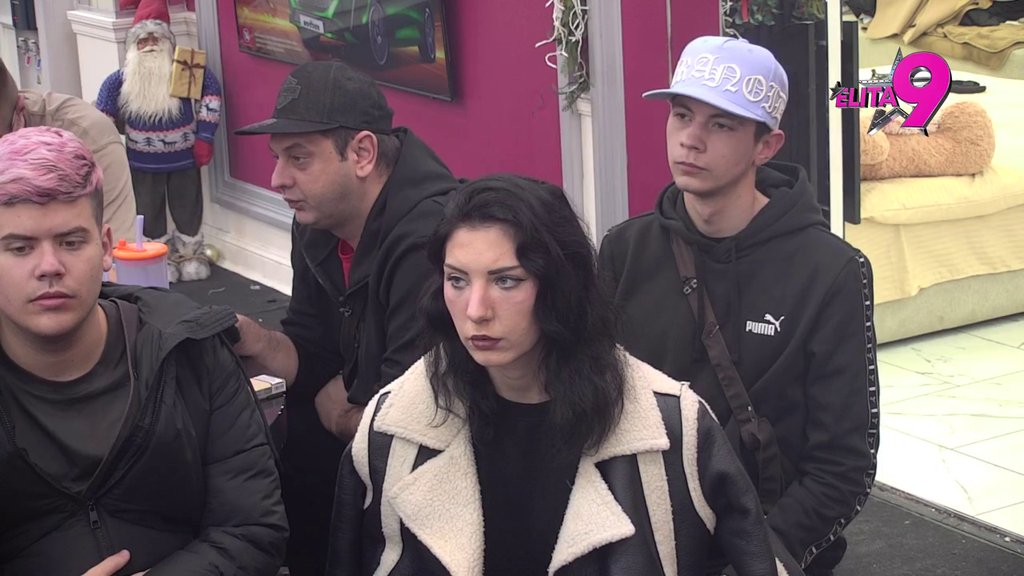 Volela bi da sazidam dvorac u Lincu za sve njene bivše: Alibaba obrisao patos sa Aneli Ahmić, do detalja raskrinkao Sitine kvarne radnje! (VIDEO)