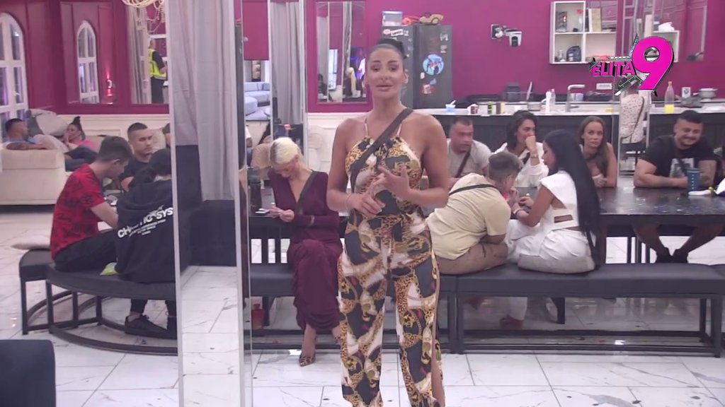 Ne može ni sa njom, a ni bez nje! Đukić priznao da je iz inata ponizio Aneli, ona donela novu odluku: Ne dolazim na rođendan! (VIDEO)