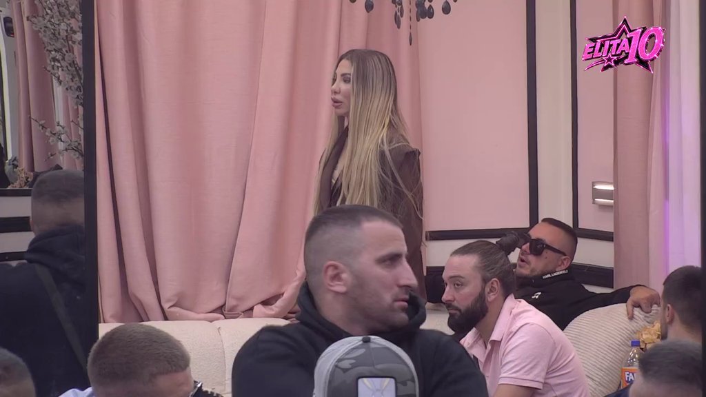 Tihi rat bivših prijatelja! Aneli otkrila da li je žudela za Carem pored Đukića, Janjuš progovorio o Filipu: Svi znaju kako... (VIDEO)