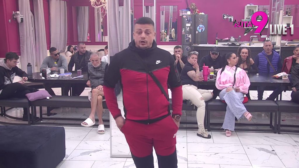 Pljuni, pa poliži: Terza gazi po sebi da bi opravdao Sofiju, ona kao oparena skočila na pitanje o Danetu! (VIDEO)