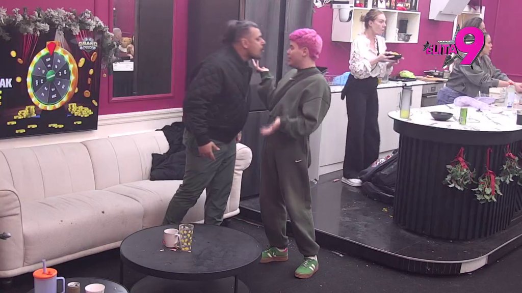 Mirišeš ceo: Uroš iznjušio Boru i stavio tačku na sve Anastasijine prozivke! (VIDEO)