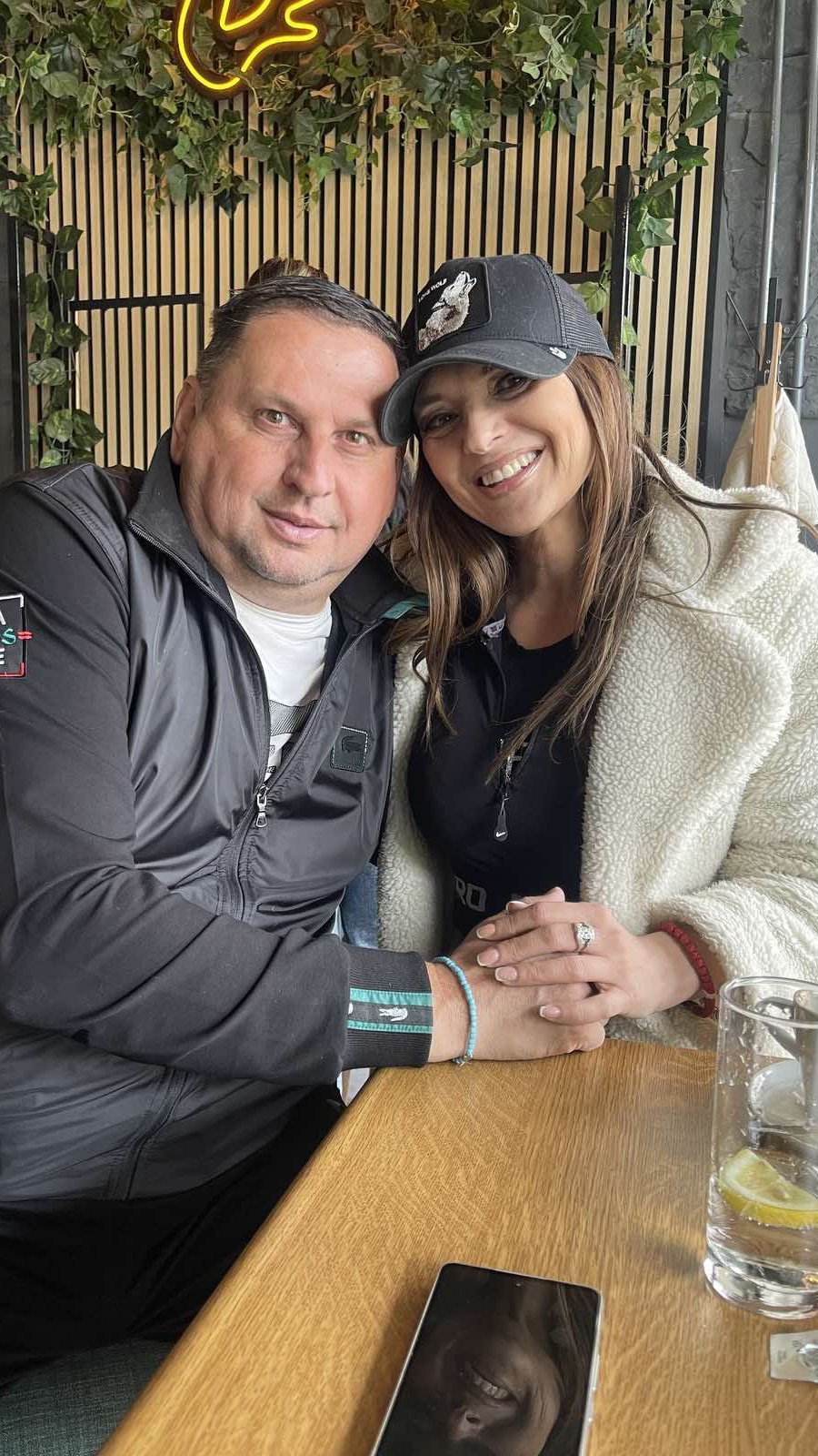 Taki Marinković osvojio srce bivše učesnice Elite: Pink.rs došao u posed njihove privatne fotografije, sve je jasno kao dan, Majin otac ne gubi vreme! (FOTO)