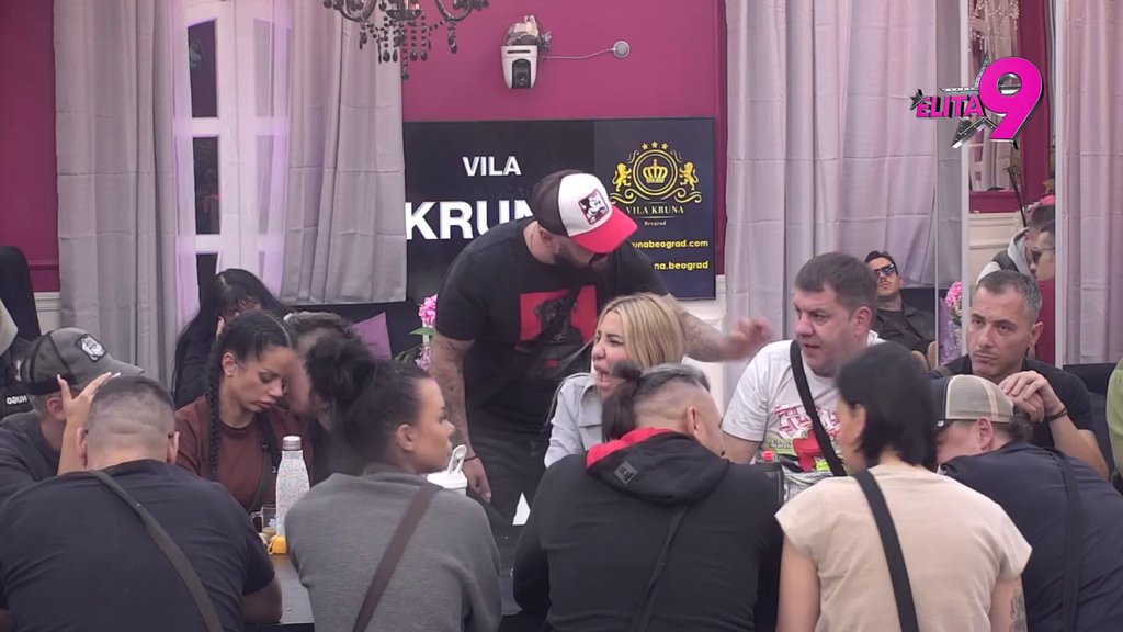 Utešio je Milicu na adekvatan način: Luka jednim potezom demolirao Anđela, pa pokušao da ponizi Kačavendu preko Baje Vujovića (VIDEO)