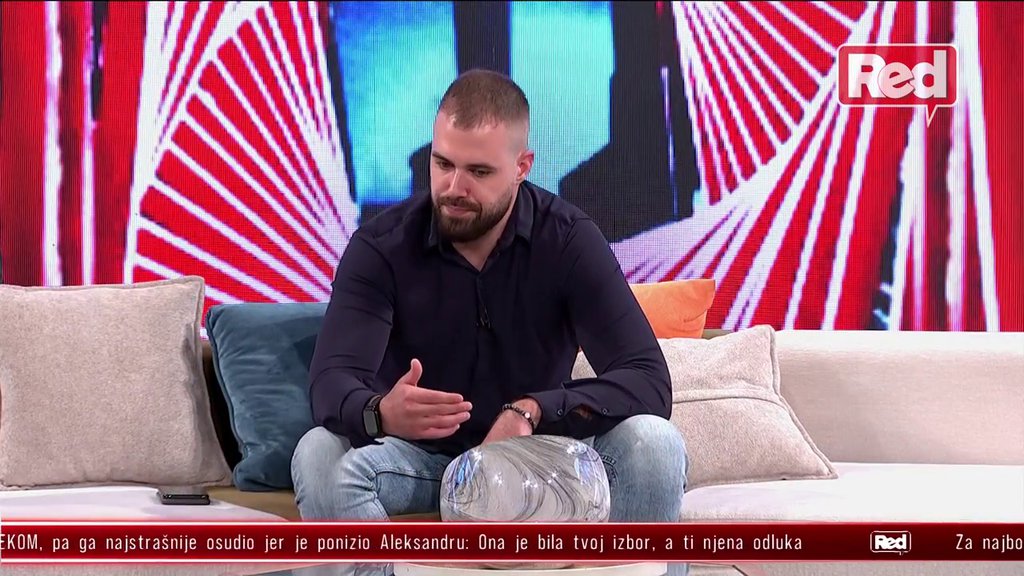 Milica Veličković ga ne ostavlja na miru: Uroš Rajačić obelodanio sve detalje njihovog novog kontakta, evo da li su se pomirili! (VIDEO)