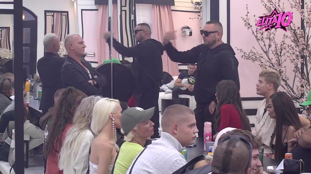 Kontradiktoran je, kako brani sina kada je... Filip Car izazvao muk izlaganjem o Osmanu, Kariću i njihovom sukobu (VIDEO)