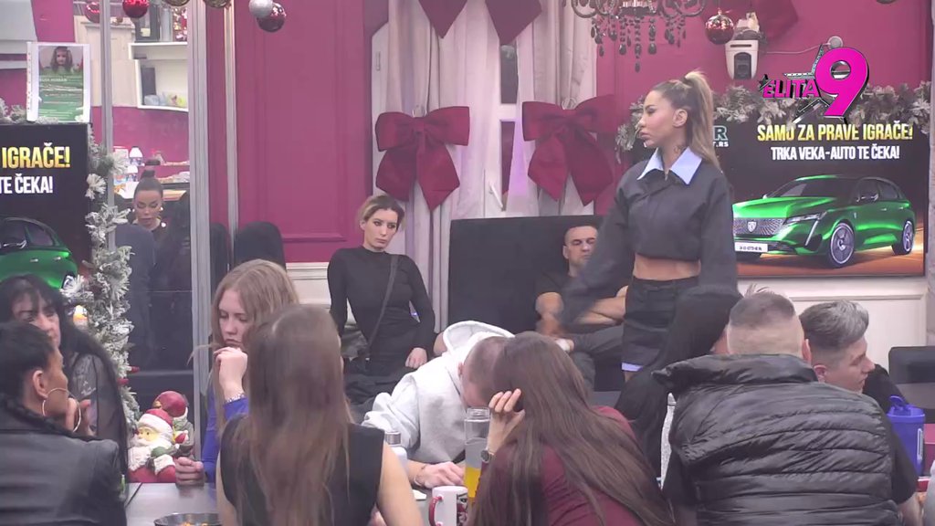 Anita će pošizeti kad ovo čuje: Aneli raskrinkala Lukine poglede, evo šta sve pobednici Elite 7 radi iza leđa! (VIDEO)