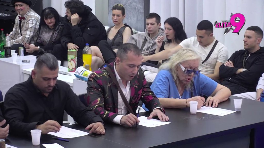 Stručni žiri doneo odluku: Napeta borba, evo ko je odneo pobedu u plesnom performansu! (VIDEO)