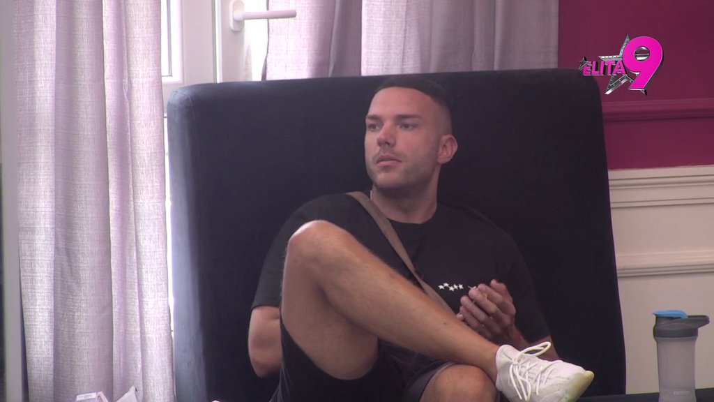 RAT DO ISTREBLJENJA! Žestok sukob Anđela i Dača trese sve, pljušte najniži udarci (VIDEO)