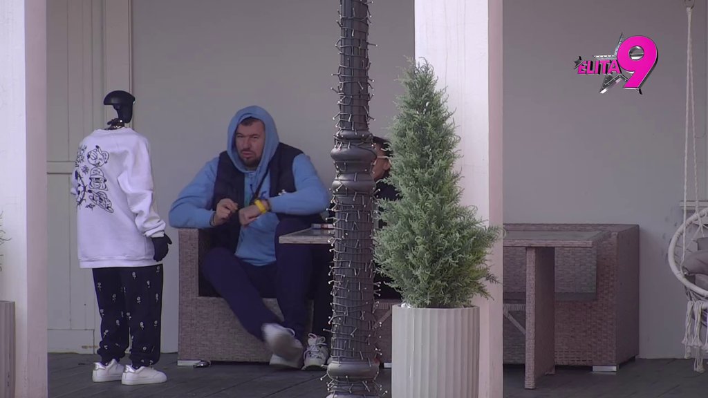 Grofica je rekla da su mu vrata naše kuće otvorena! Aneli priznala da njena majka prihvata Janjuša za zeta, pa ga zaskočila! (VIDEO)