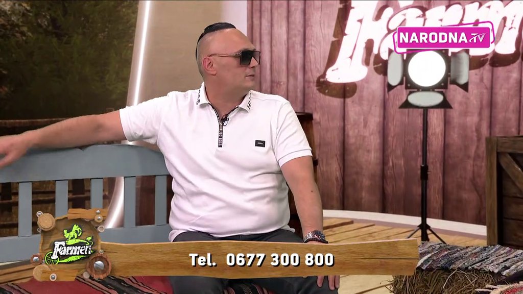 ON JE NJOJ GLAVU IZOKRENUO: Jelena Golubović uverena da je Rea luda za Luksom, on najavio i SVADBU, pa otkrio da ga njena majka podržava (VIDEO)