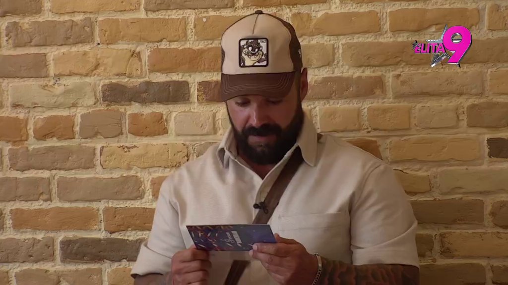 Luka Vujović završio u suzama! Zbog Biljanine čestitke ne dolazi sebi, odmah se obratio sinu: Mislio sam da se stidiš tate... (VIDEO)