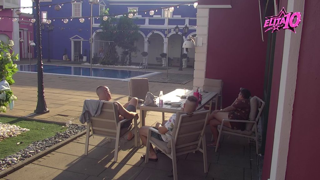 Pravi ljubitelj domaće kuhinje: Nemanja Tošić priznao za kojim jelom iz spoljnog sveta najviše žudi! (VIDEO)