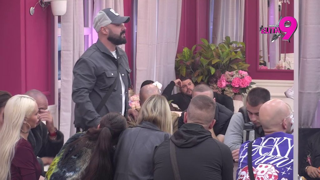 Ko zna kako joj je prenela... Bora Santana otkrio koliko je Mirela uticala na Milicu Kemez tokom razvoda, pa priznao: Njena sestra iz Novog Sada nam je više puta bila u kući nego ONA! (VIDEO)