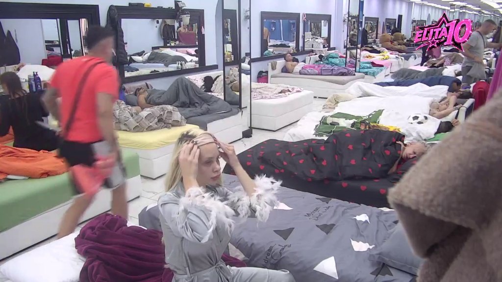VREME JE ZA BUĐENJE! Učesnici odmah poskakali, evo koje pesme su ih danas obradovale (VIDEO)