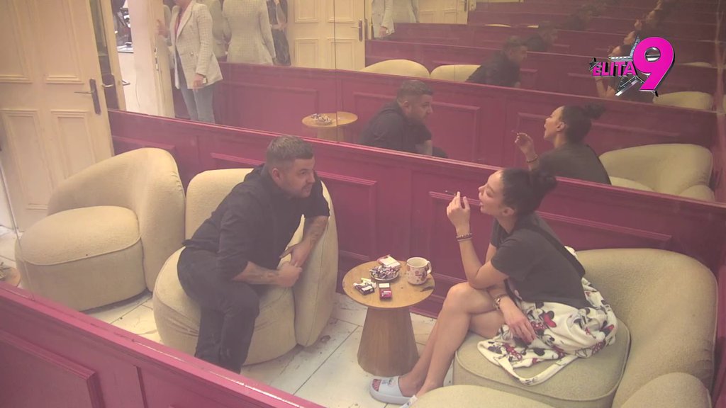 ZAUZELA ŽENSKU STRANU: Maja stavila Asmina na stub srama zbog hladnog rata sa Kačavendom, otvoreno priznala da je razočarana u njegove postupke! (VIDEO)